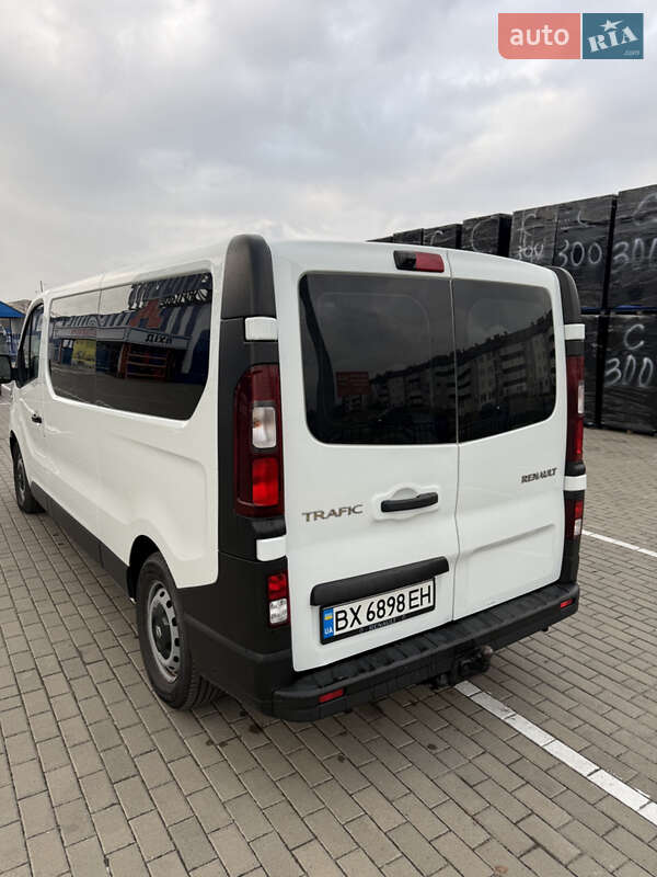 Мінівен Renault Trafic 2017 в Славуті