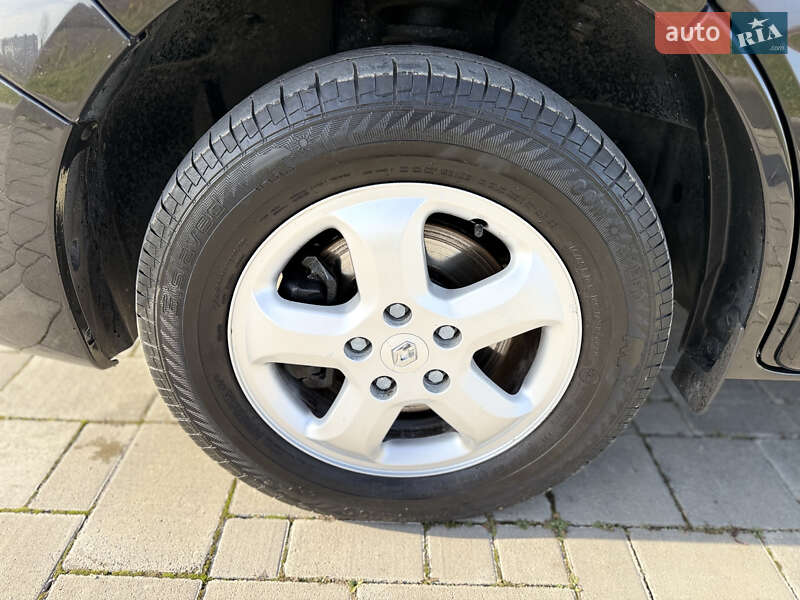 Минивэн Renault Trafic 2014 в Ровно фото 15 Минивэн Renault Trafic 2014 в Ровно