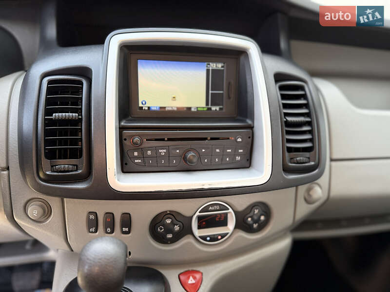 Минивэн Renault Trafic 2014 в Ровно фото 25 Минивэн Renault Trafic 2014 в Ровно