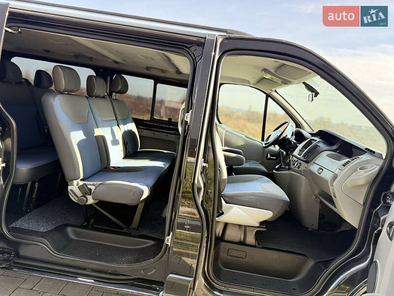 Минивэн Renault Trafic 2014 в Ровно фото 28 Минивэн Renault Trafic 2014 в Ровно