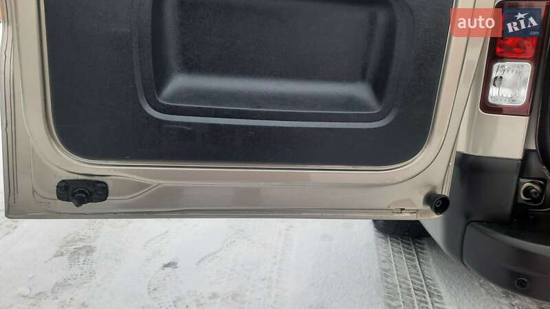 Минивэн Renault Trafic 2019 в Калуше