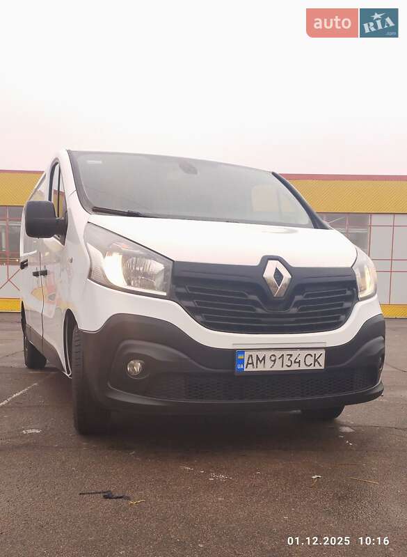 Микроавтобус грузовой (до 3,5т) Renault Trafic 2015 в Житомире