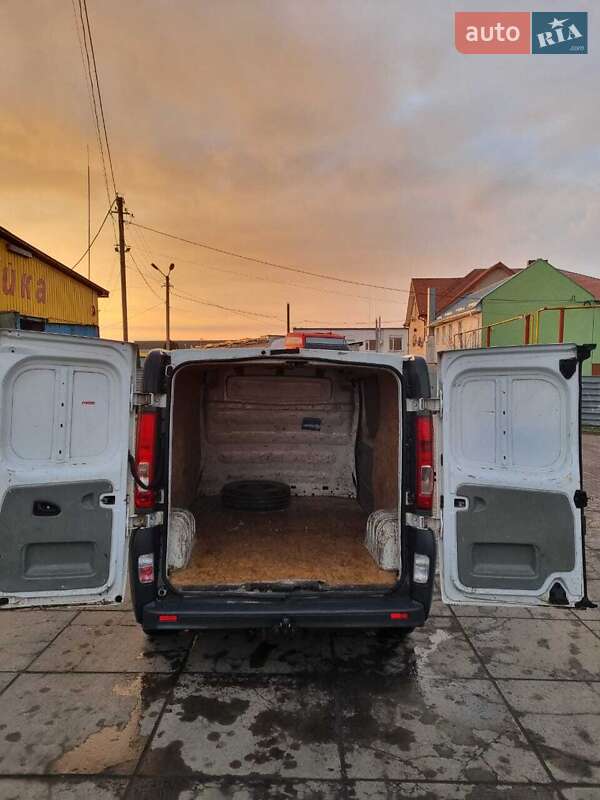 Микроавтобус грузовой (до 3,5т) Renault Trafic 2008 в Луцке фото 6 Микроавтобус грузовой (до 3,5т) Renault Trafic 2008 в Луцке