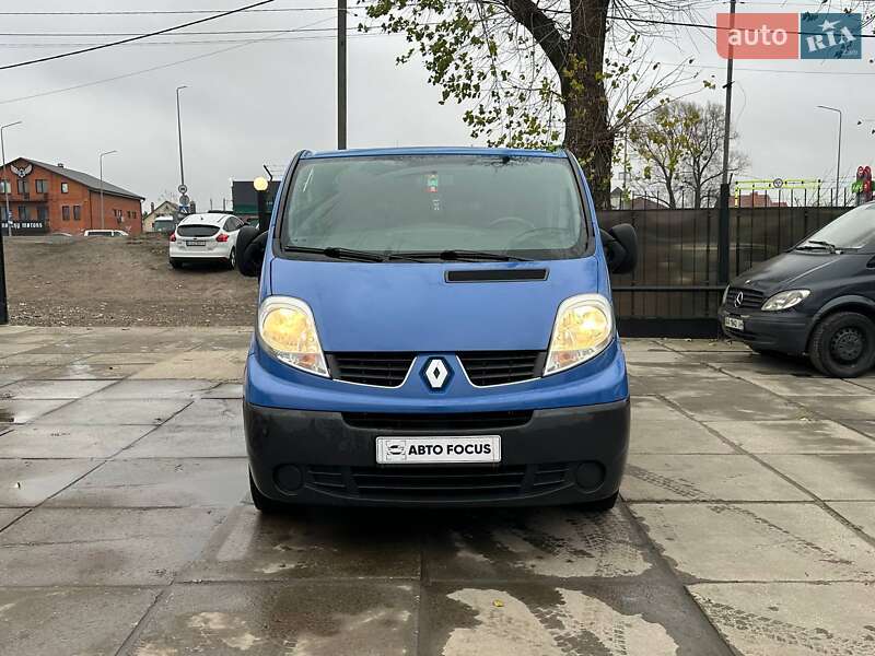 Минивэн Renault Trafic 2011 в Киеве