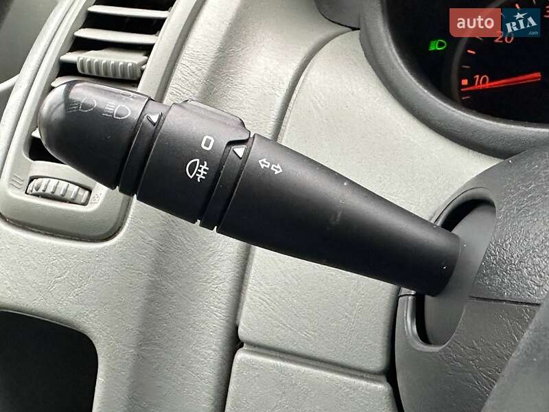 Минивэн Renault Trafic 2011 в Киеве