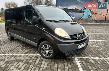 Вантажопасажирський фургон Renault Trafic 2011 в Луцьку