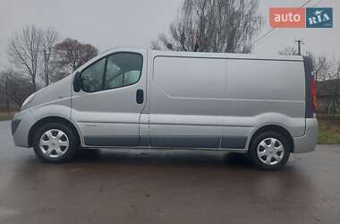 Вантажний фургон Renault Trafic 2013 в Рівному
