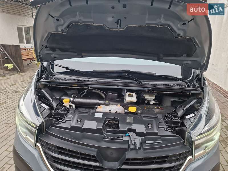 Вантажний фургон Renault Trafic 2020 в Козятині