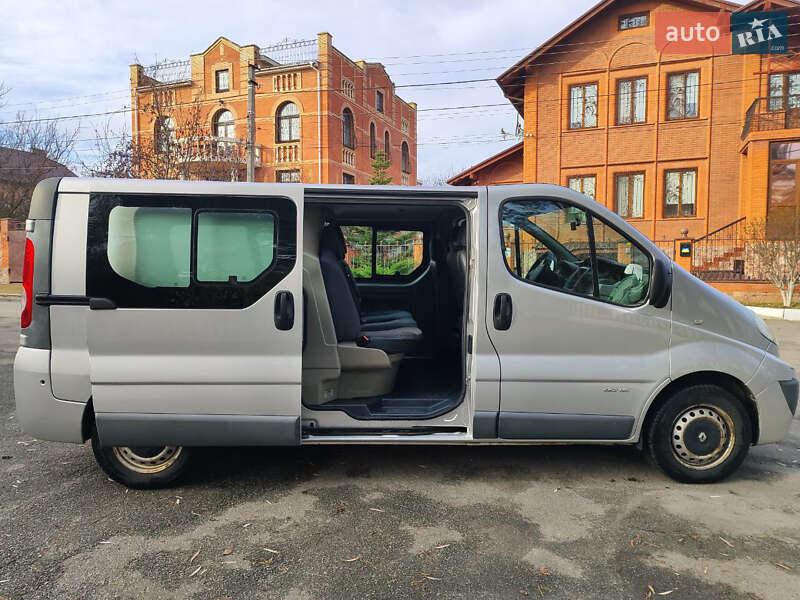 Грузопассажирский фургон Renault Trafic 2012 в Киеве фото 18 Грузопассажирский фургон Renault Trafic 2012 в Киеве