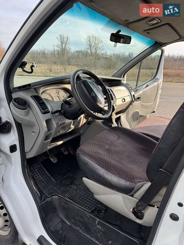 Минивэн Renault Trafic 2004 в Изяславе фото 7 Минивэн Renault Trafic 2004 в Изяславе