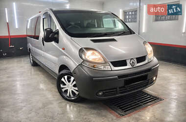 Минивэн Renault Trafic 2005 в Сторожинце