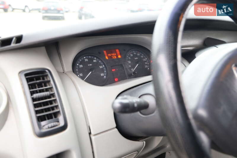 Мінівен Renault Trafic 2009 в Луцьку