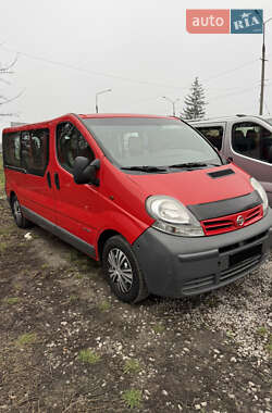 Мінівен Renault Trafic 2004 в Миргороді