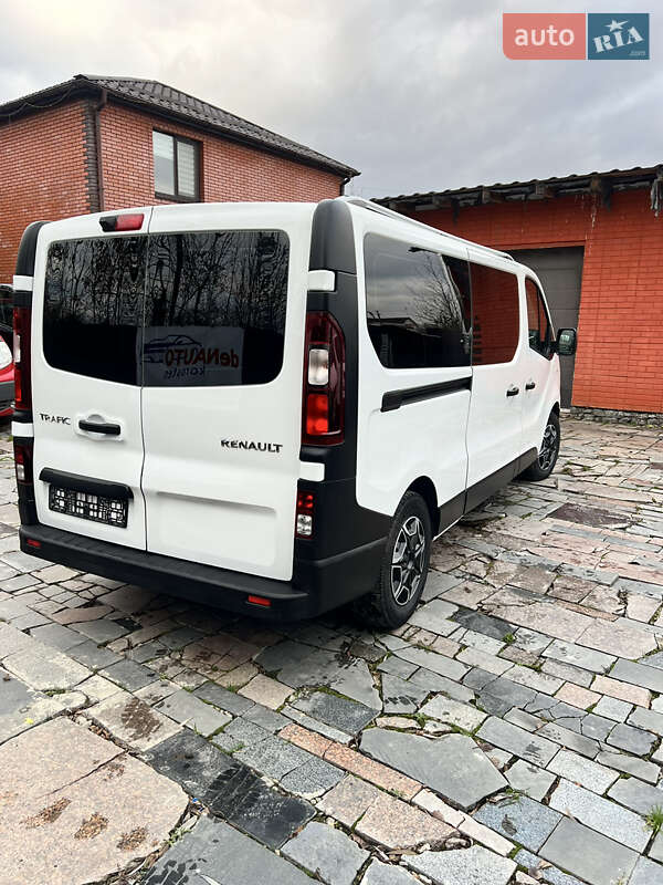 Минивэн Renault Trafic 2021 в Коростене