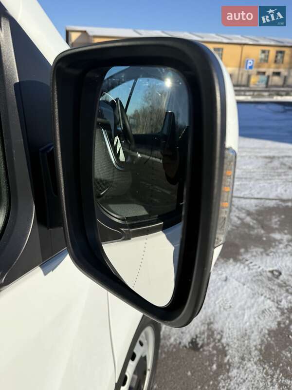 Вантажний фургон Renault Trafic 2022 в Ладижині фото 23 Вантажний фургон Renault Trafic 2022 в Ладижині