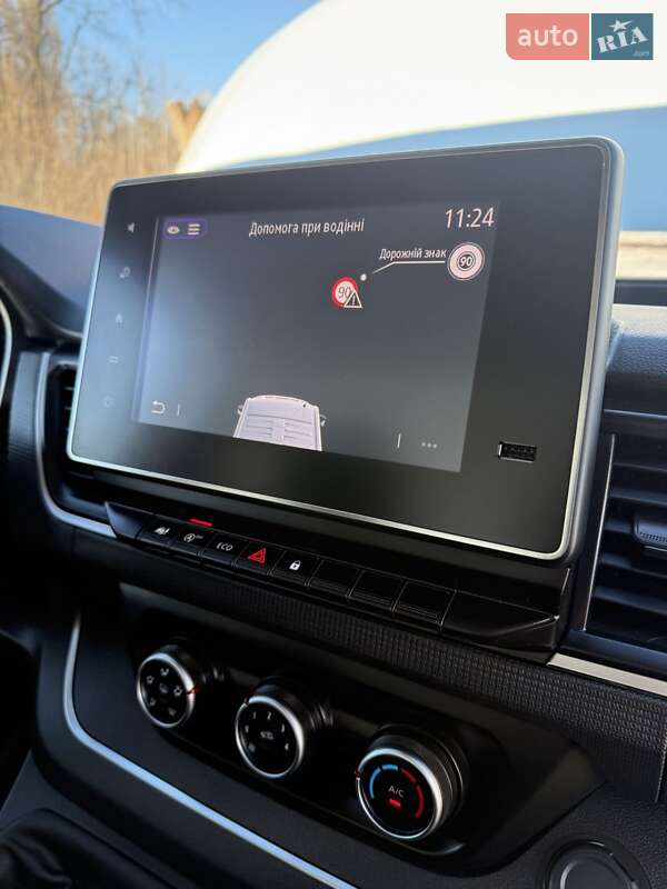 Вантажний фургон Renault Trafic 2022 в Ладижині фото 40 Вантажний фургон Renault Trafic 2022 в Ладижині