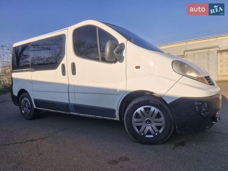 Минивэн Renault Trafic 2006 в Одессе
