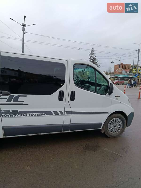 Мінівен Renault Trafic 2010 в Сумах