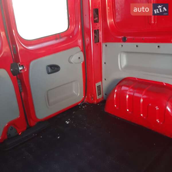 Грузопассажирский фургон Renault Trafic 2010 в Полтаве