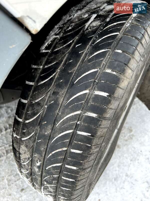 Грузовой фургон Renault Trafic 2003 в Павлограде фото 12 Грузовой фургон Renault Trafic 2003 в Павлограде