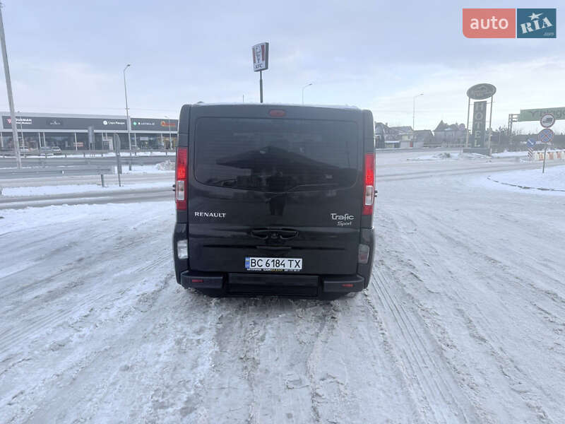 Мінівен Renault Trafic 2011 в Львові