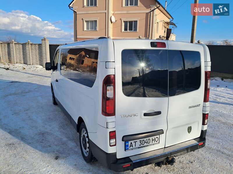 Мінівен Renault Trafic 2016 в Івано-Франківську