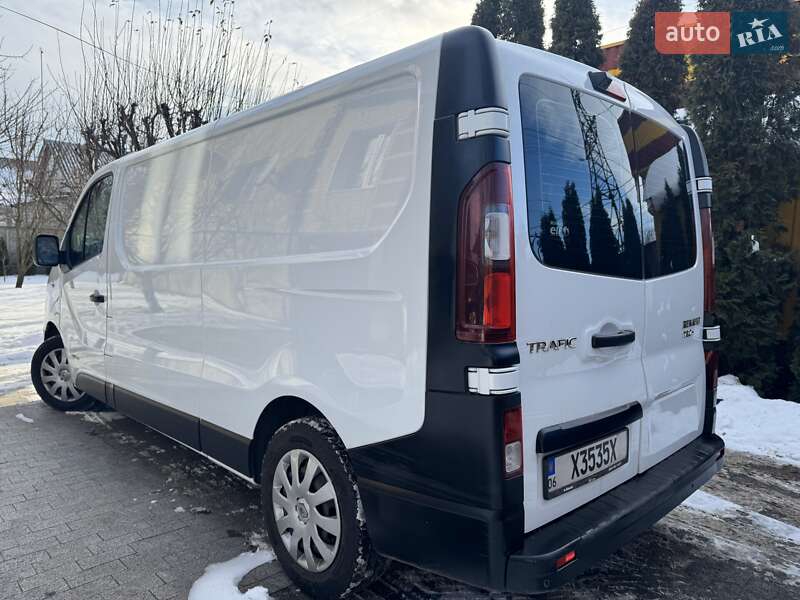Грузовой фургон Renault Trafic 2016 в Житомире