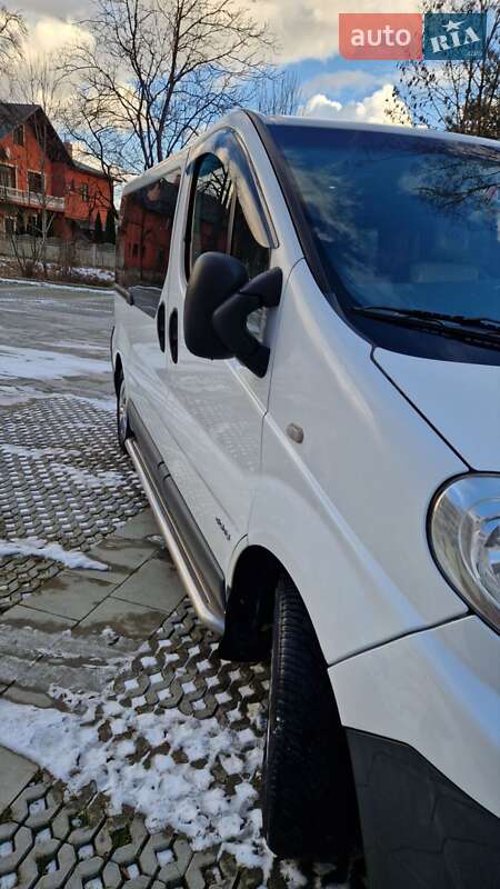 Мінівен Renault Trafic 2010 в Самборі