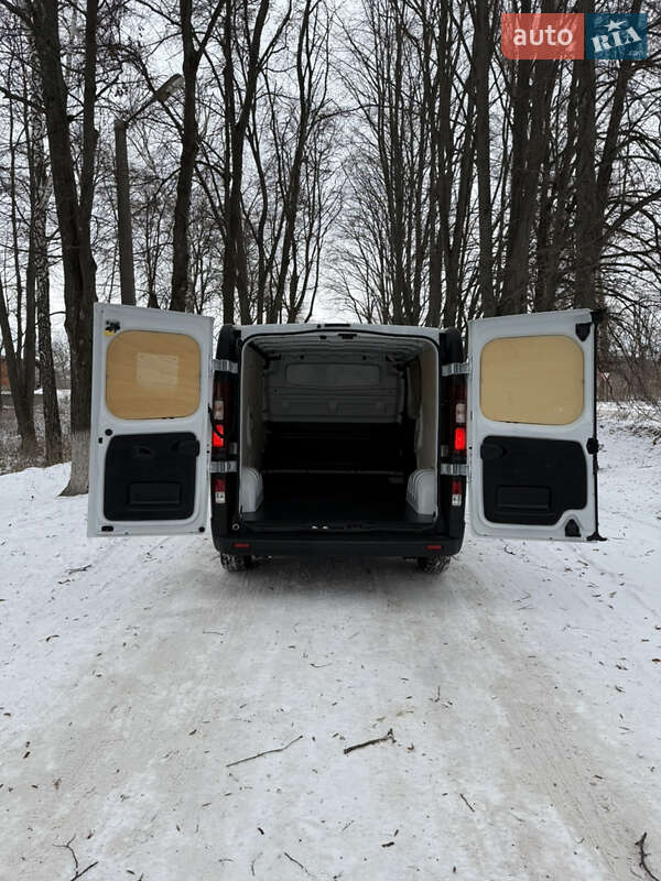 Грузовой фургон Renault Trafic 2021 в Казатине фото 47 Грузовой фургон Renault Trafic 2021 в Казатине