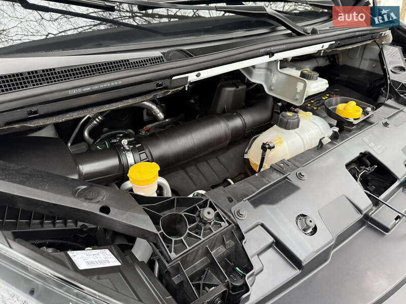 Грузовой фургон Renault Trafic 2021 в Казатине фото 59 Грузовой фургон Renault Trafic 2021 в Казатине