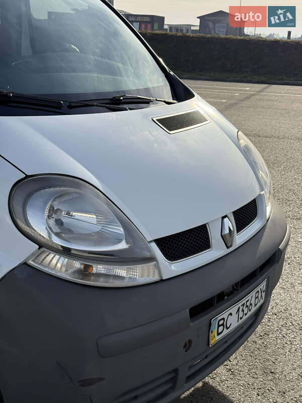 Минивэн Renault Trafic 2005 в Львове