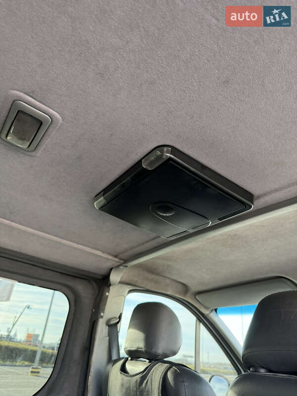 Минивэн Renault Trafic 2005 в Львове