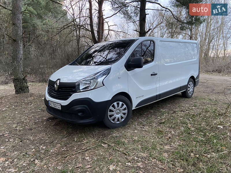 Грузовой фургон Renault Trafic 2016 в Днепре
