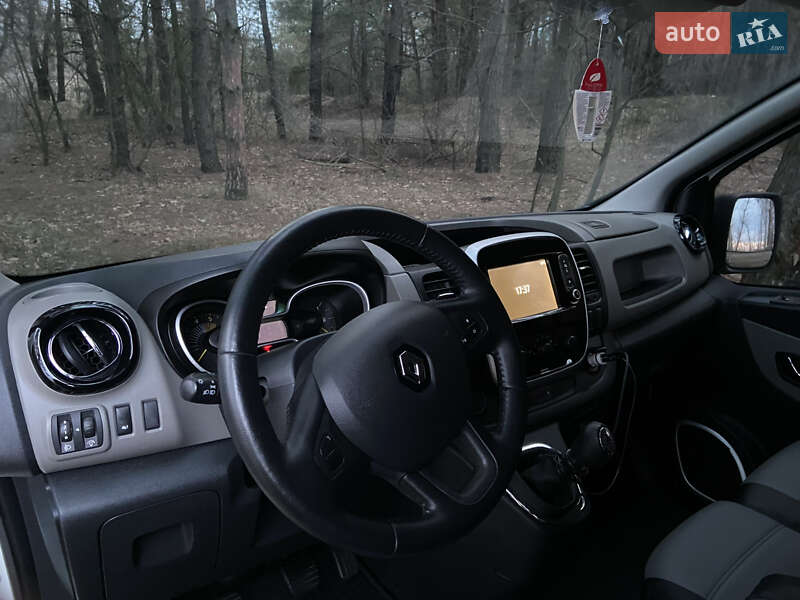 Грузовой фургон Renault Trafic 2016 в Днепре
