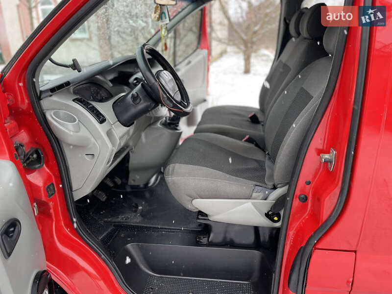 Минивэн Renault Trafic 2005 в Хмельницком фото 39 Минивэн Renault Trafic 2005 в Хмельницком