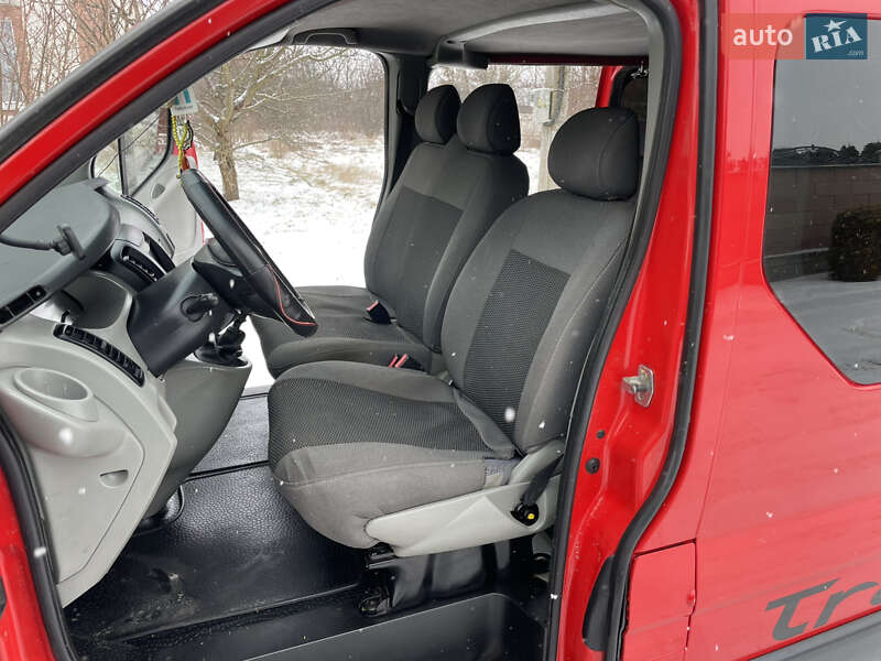 Минивэн Renault Trafic 2005 в Хмельницком фото 43 Минивэн Renault Trafic 2005 в Хмельницком