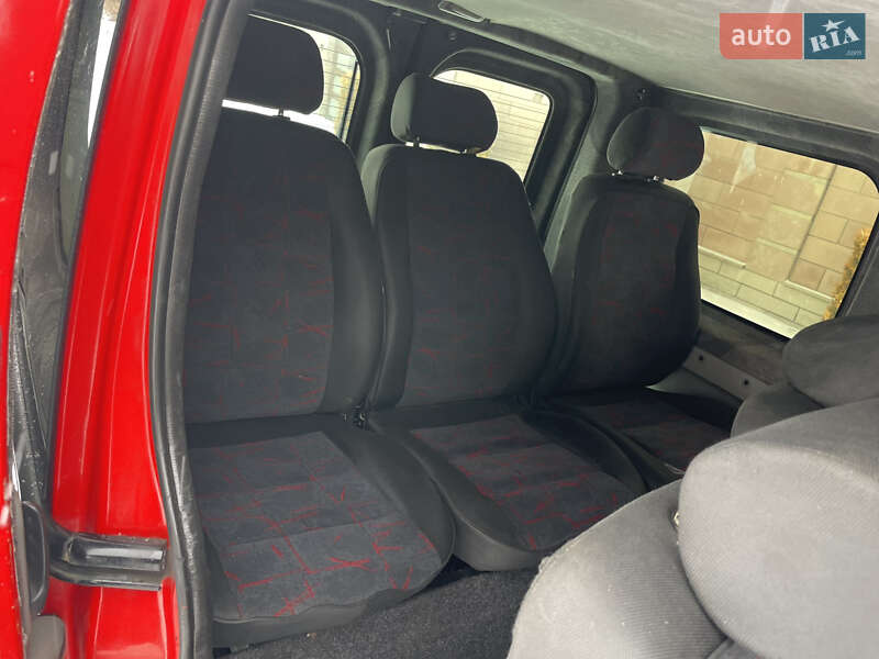 Минивэн Renault Trafic 2005 в Хмельницком фото 53 Минивэн Renault Trafic 2005 в Хмельницком