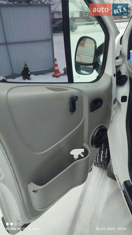 Минивэн Renault Trafic 2006 в Шполе