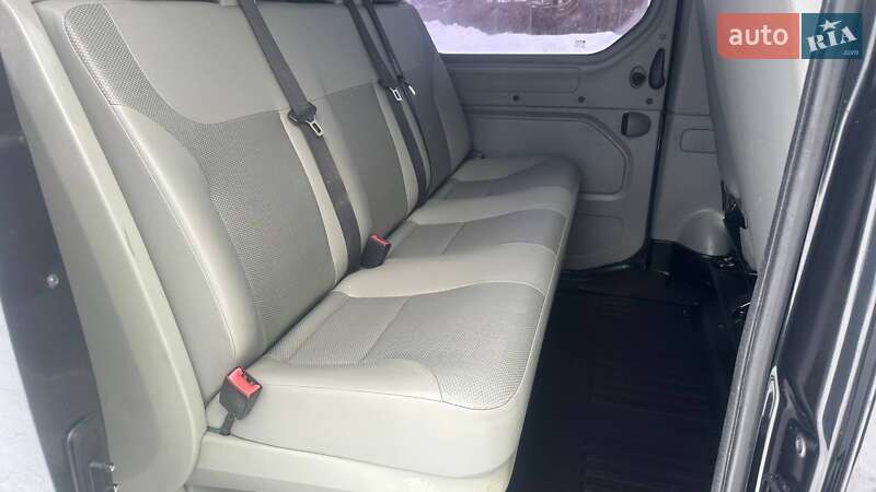 Минивэн Renault Trafic 2011 в Дубно