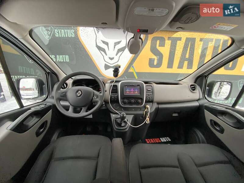 Минивэн Renault Trafic 2017 в Хмельницком