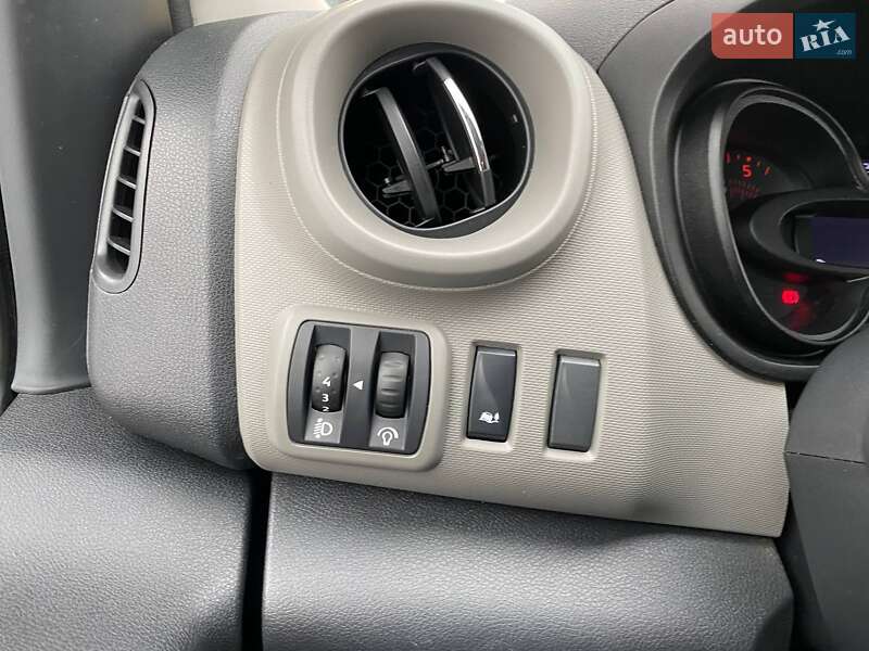 Минивэн Renault Trafic 2017 в Хмельницком