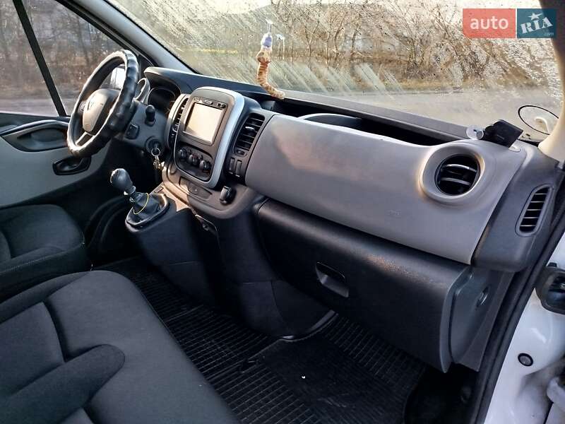 Грузовой фургон Renault Trafic 2018 в Красилове