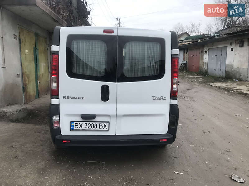 Минивэн Renault Trafic 2007 в Каменец-Подольском