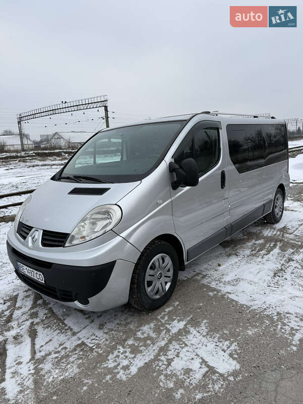 Минивэн Renault Trafic 2008 в Миргороде
