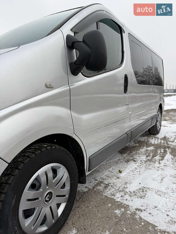 Минивэн Renault Trafic 2008 в Миргороде