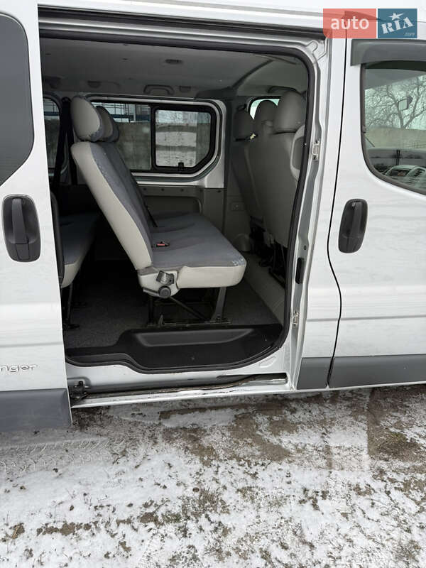 Минивэн Renault Trafic 2008 в Миргороде