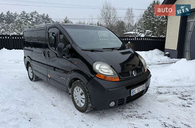 Мінівен Renault Trafic 2002 в Луцьку