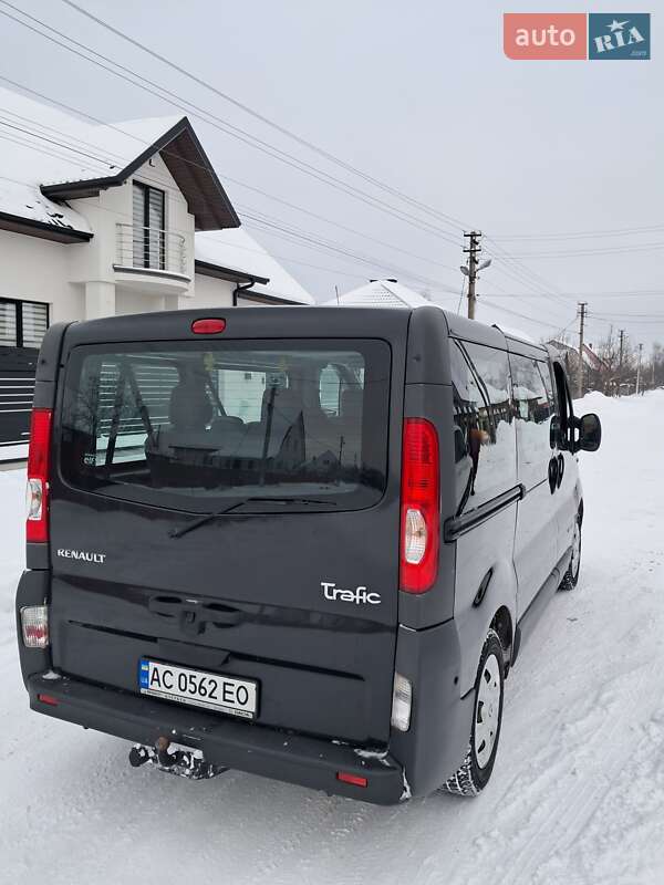 Минивэн Renault Trafic 2011 в Ковеле