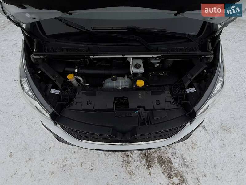 Минивэн Renault Trafic 2021 в Дубно