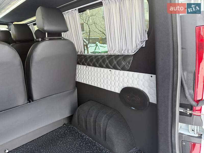 Минивэн Renault Trafic 2020 в Дубно